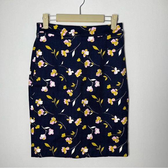 Boden Dresses & Skirts - Boden Martha Pencil Skirt Women's 2 Reg Floral Navy Blue Lined Career Back Zip